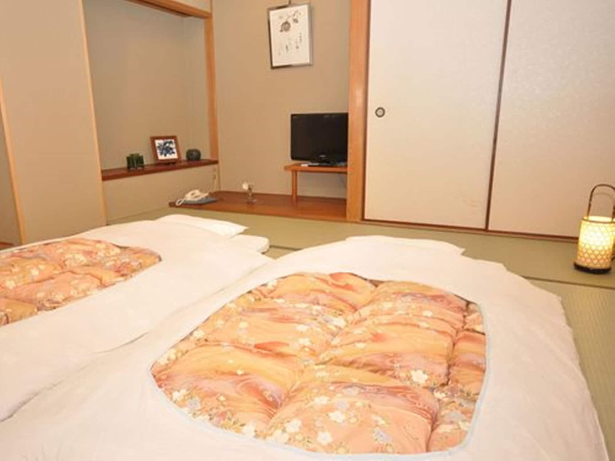 Gion Ryokan Karaku Киото Экстерьер фото