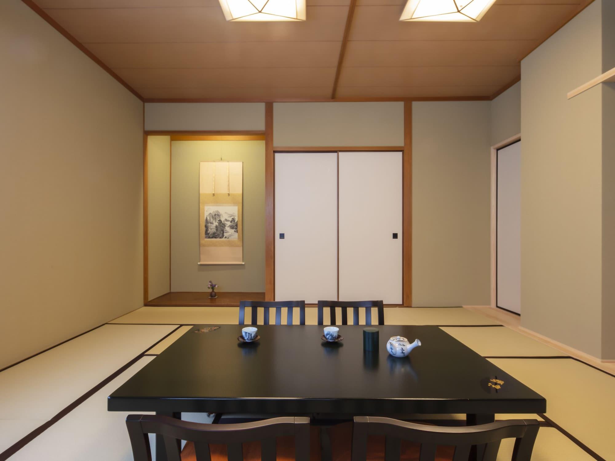 Gion Ryokan Karaku Киото Экстерьер фото