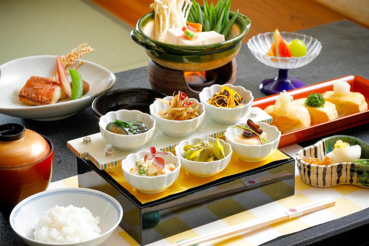 Gion Ryokan Karaku Киото Экстерьер фото