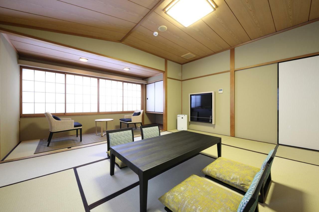 Gion Ryokan Karaku Киото Экстерьер фото
