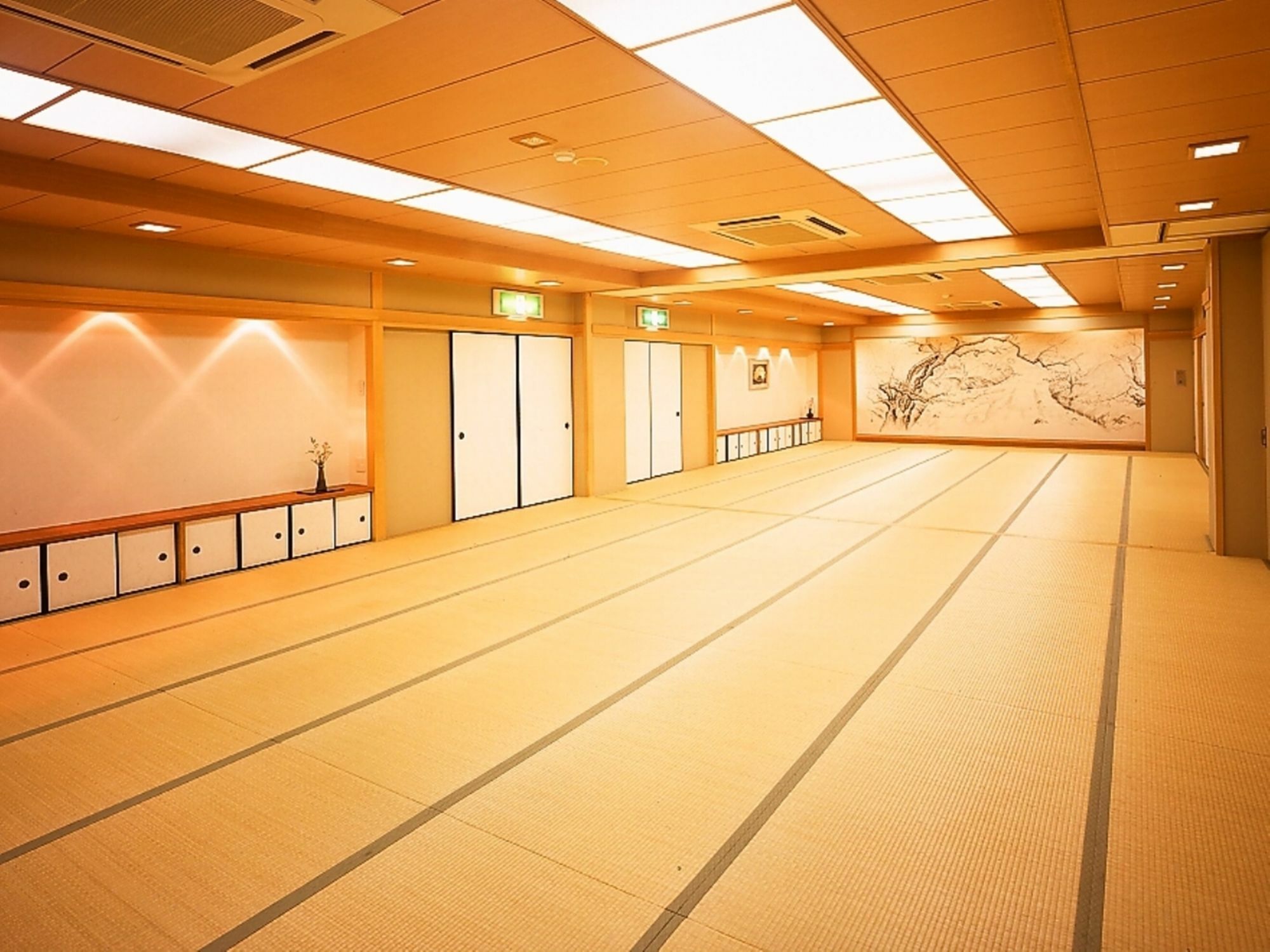Gion Ryokan Karaku Киото Экстерьер фото