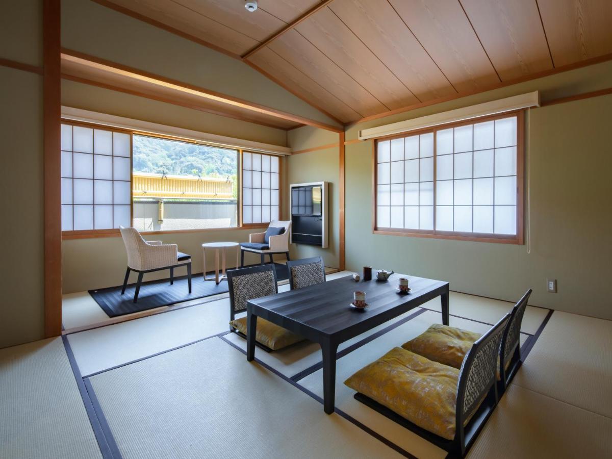 Gion Ryokan Karaku Киото Экстерьер фото